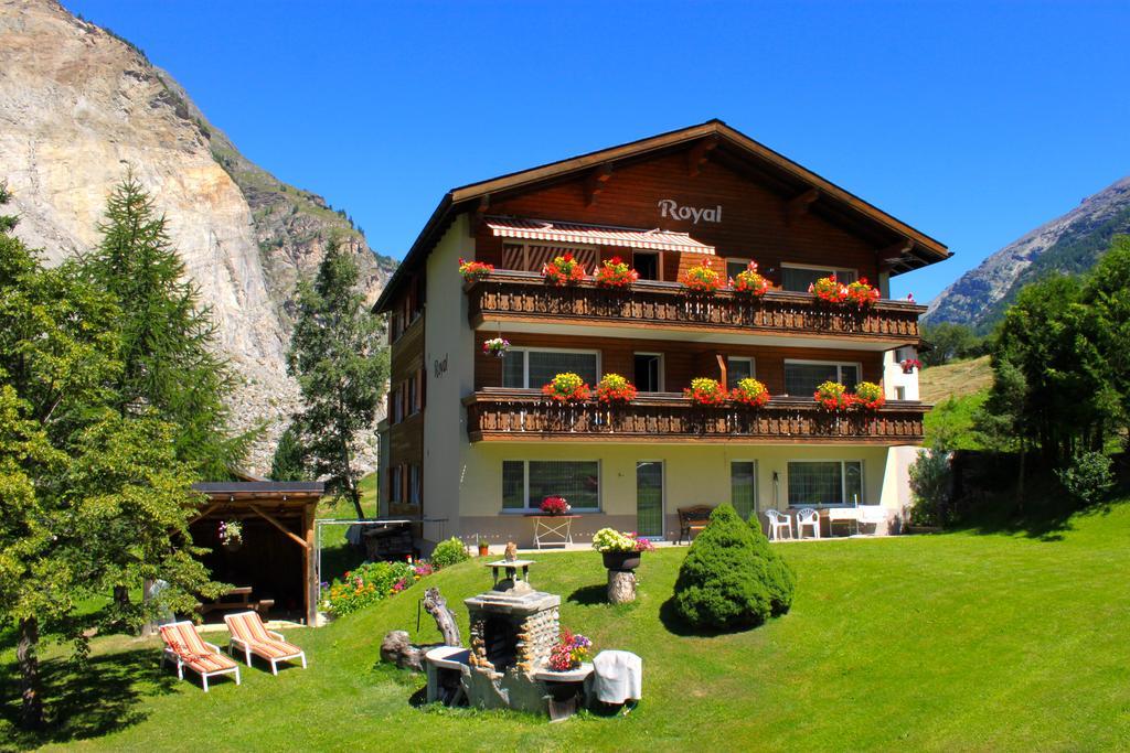 Haus Royal Apartment Randa Exterior photo